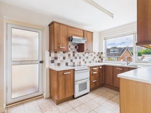 Kitchen- click for photo gallery